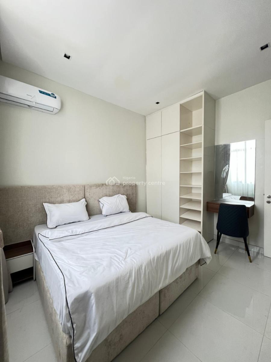 Exquisite 3 Bedroom Apartment with a Pool and Elevator, Ikate, Lekki, Lagos, Flat / Apartment for Sale