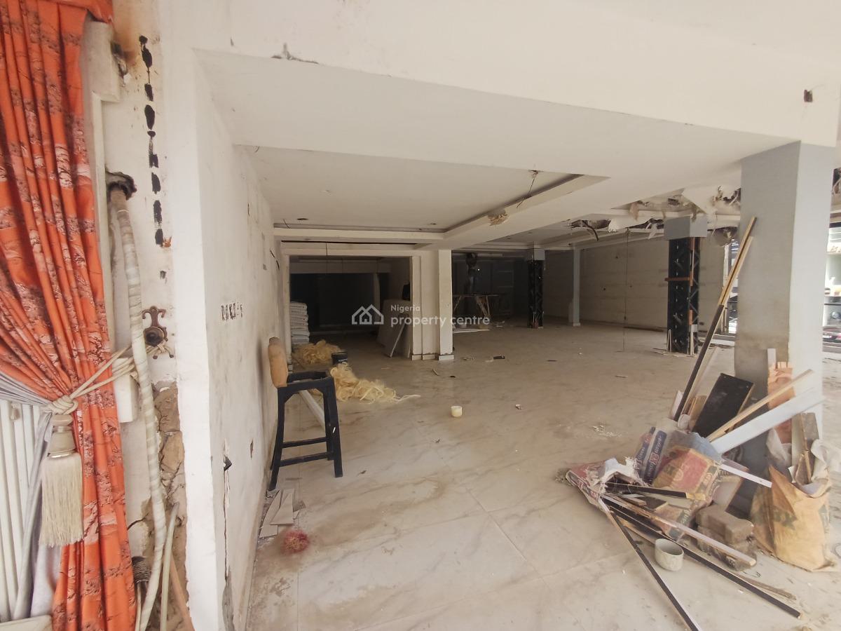 180sqm Shop / Office Space on The First Floor in Traffic Area, Wuse 2, Abuja, Shop for Rent