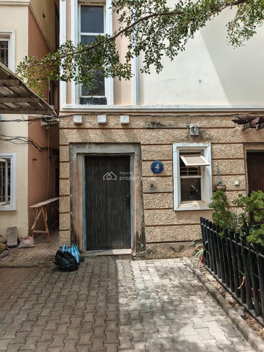 3 Bedroom Maisonette & Laundry Room, Brains and Hammers Estate, Galadimawa, Abuja, Flat / Apartment for Sale
