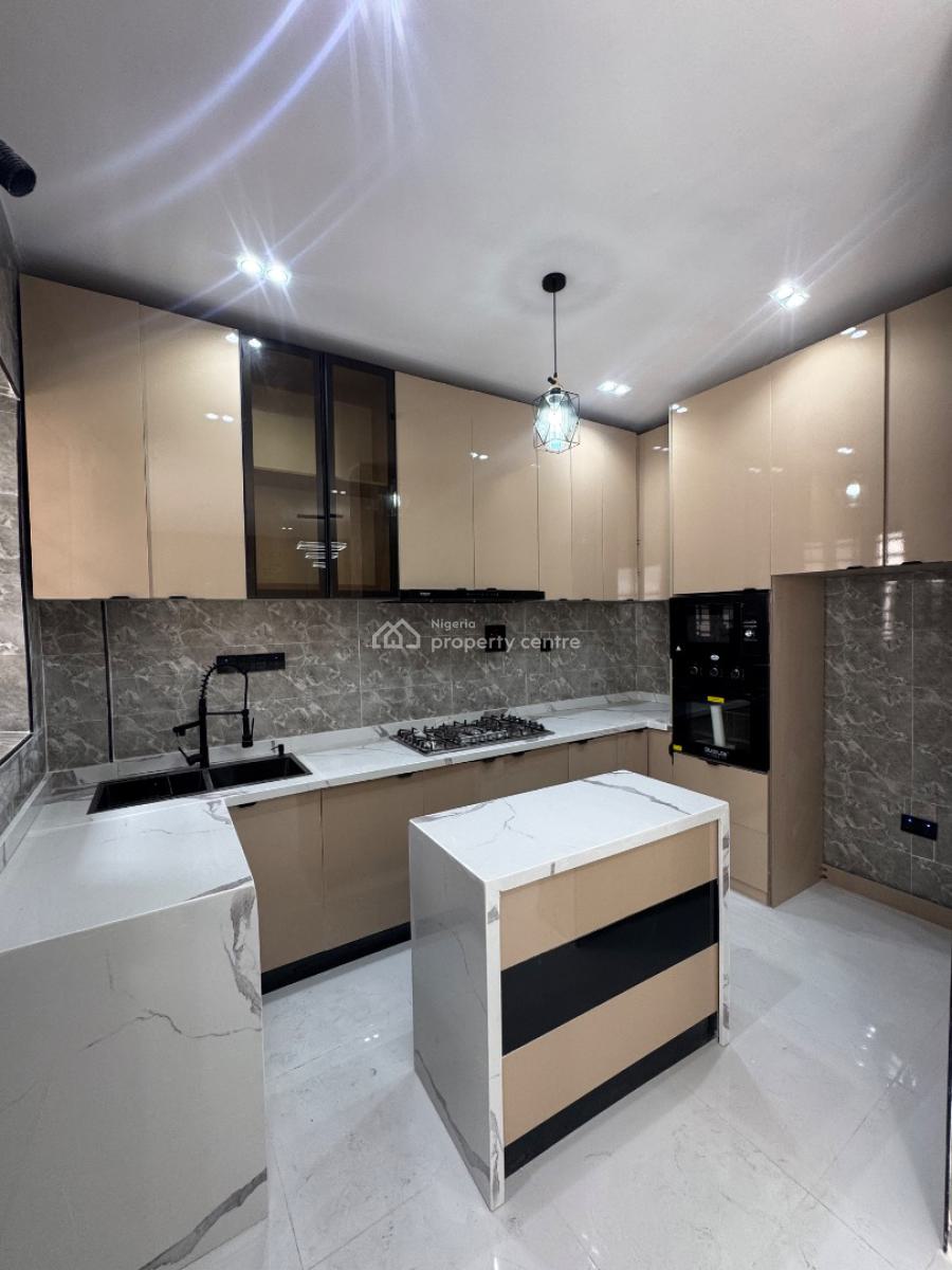 Spacious Two (2) Bedrooms Apartment, Ologolo, Lekki, Lagos, Flat / Apartment for Sale