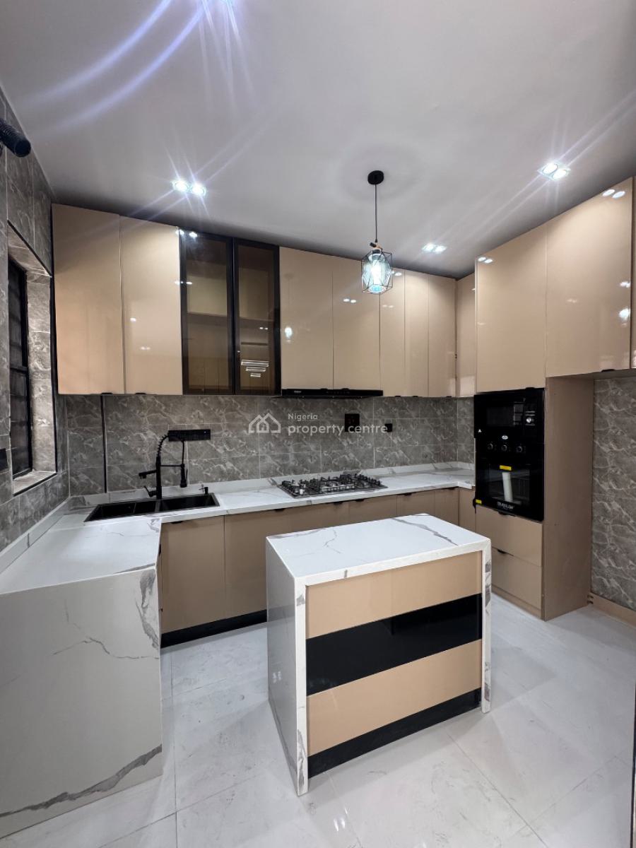 Spacious Two (2) Bedrooms Apartment, Ologolo, Lekki, Lagos, Flat / Apartment for Sale