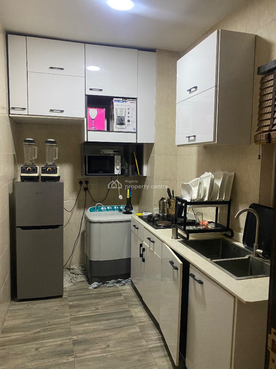Luxury 2 Bedrooms, Lekki Phase 1, Lekki, Lagos, Flat / Apartment Short Let