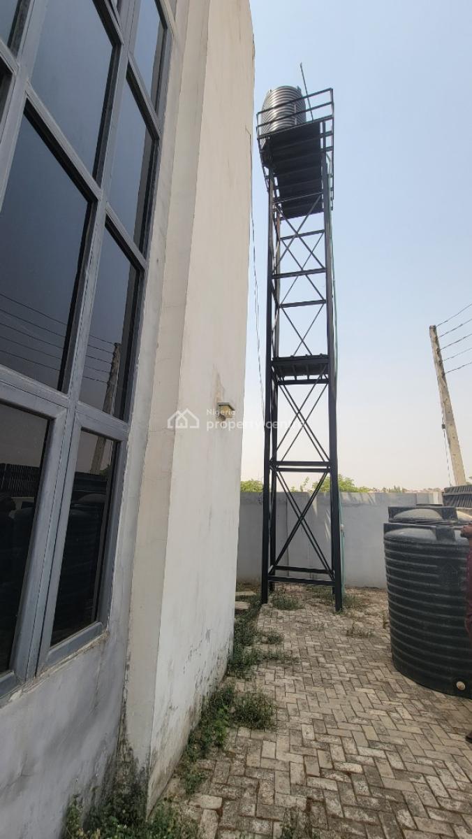 Five(5) Bedrooms Detached Duplex!, Crown Estate, Von Road Off Airport Road, Lugbe District, Abuja, Detached Duplex for Sale