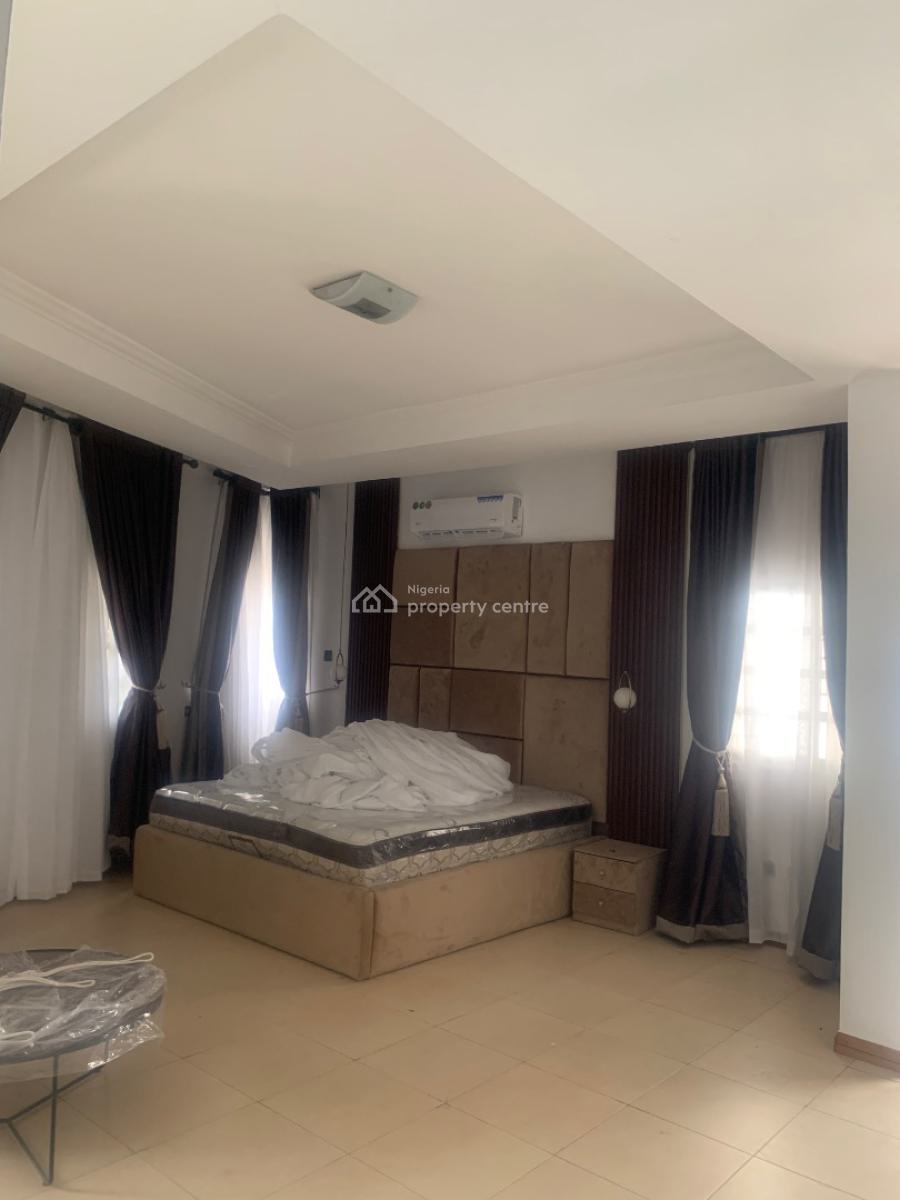 Classical 4 Bedroom Semi Detached Duplex with Study and Bq, Lekki Phase 1, Lekki, Lagos, Semi-detached Duplex for Rent