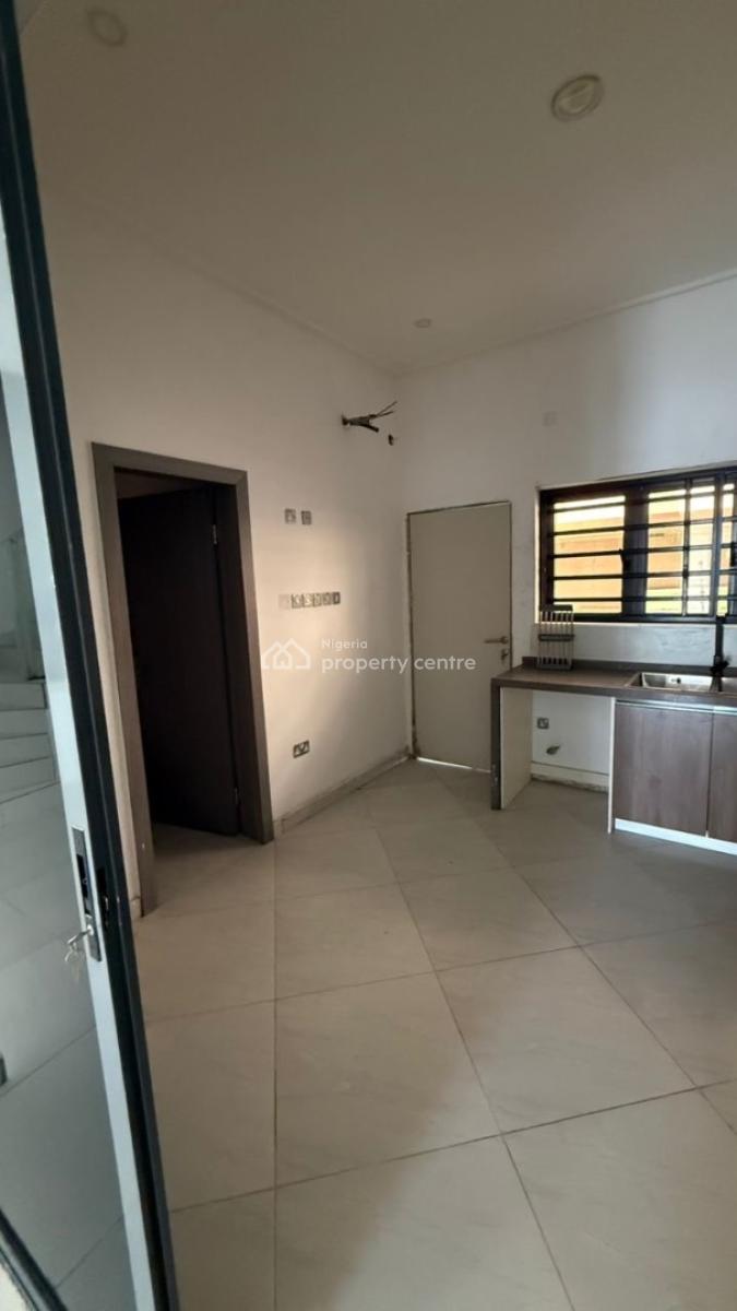 4- Bedroom Terrace in Agungi, Agungi, Agungi, Lekki, Lagos, Terraced Duplex for Rent