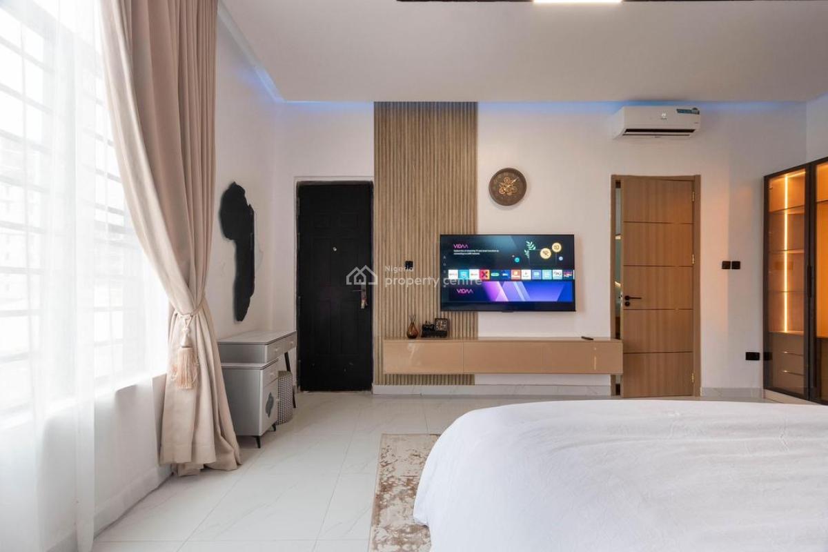 3 Bedroom Terrace with Private Cinema, Lekki Phase 1, Lekki, Lagos, Flat / Apartment Short Let