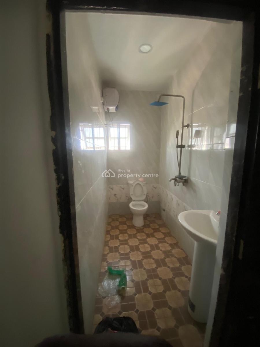 Beautiful Miniflat, K-one, Ogombo, Ajah, Lagos, Mini Flat (room and Parlour) for Rent