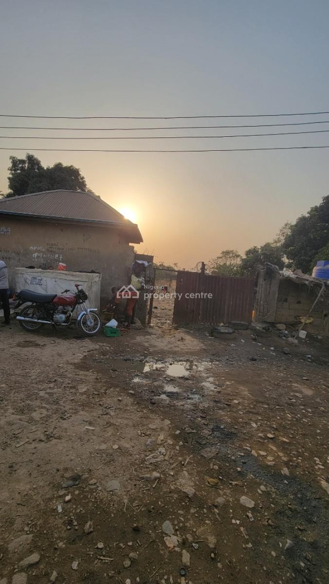 Est. 2000 Square Metre, Behind Remaco Fuel Station, Lugbe Fha1, Lugbe District, Abuja, Residential Land for Sale