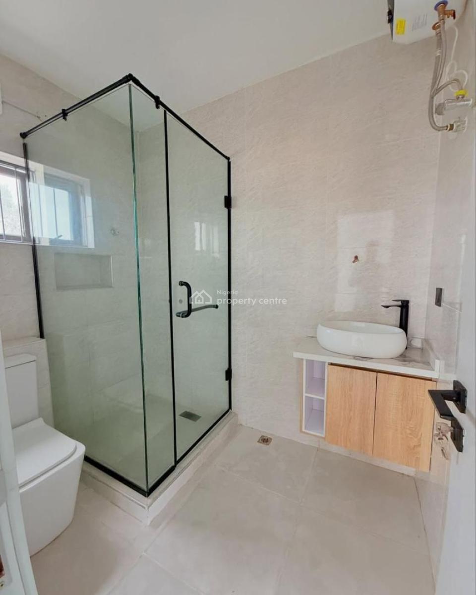 Eye Catchy 4 Bedroom Self-compound Terrace Duplex with Bq, Obanikoro, Shomolu, Lagos, Terraced Duplex for Sale