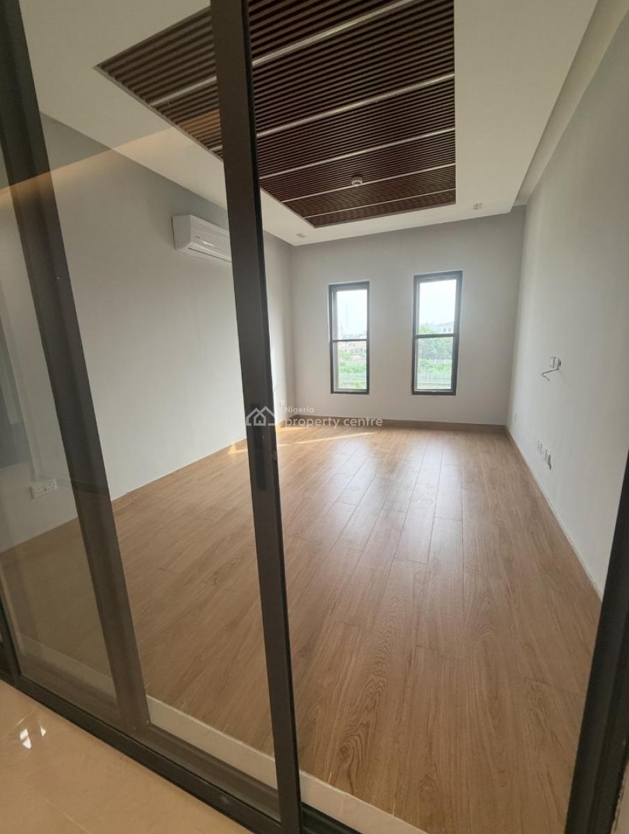 Luxurious 6 Bedroom Fully Detached House, Banana Island, Ikoyi, Lagos, Detached Duplex for Sale