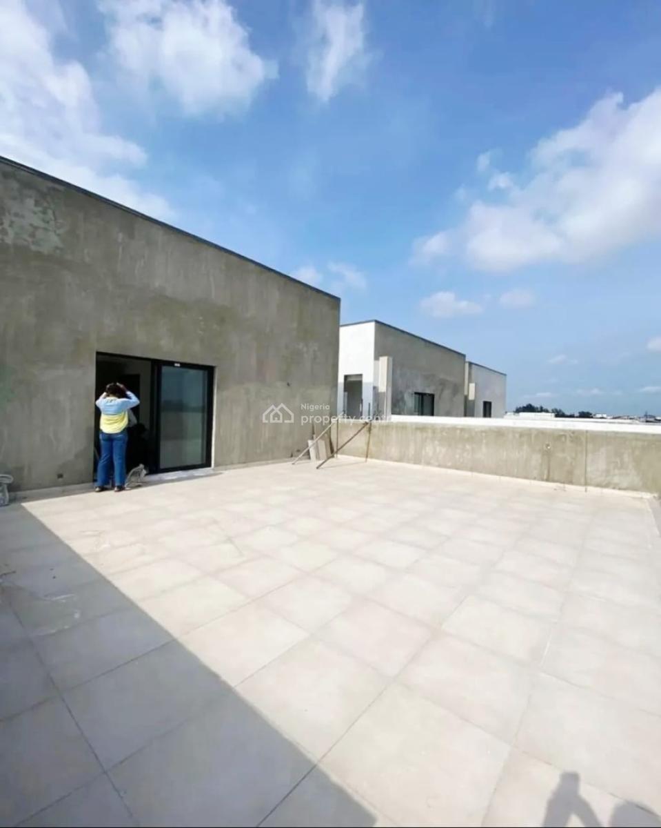 Spacious  6 Bedroom Fully  Detached Duplex, Banana Island, Ikoyi, Lagos, Detached Duplex for Sale