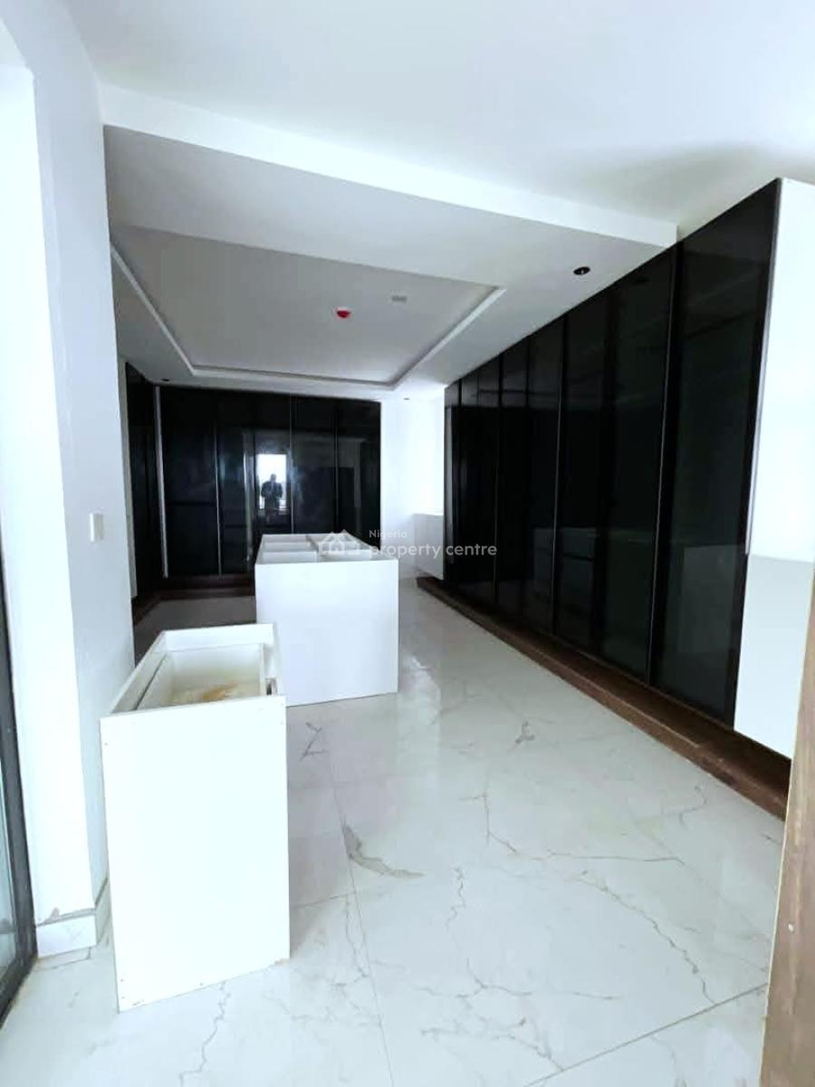 Spacious  6 Bedroom Fully  Detached Duplex, Banana Island, Ikoyi, Lagos, Detached Duplex for Sale