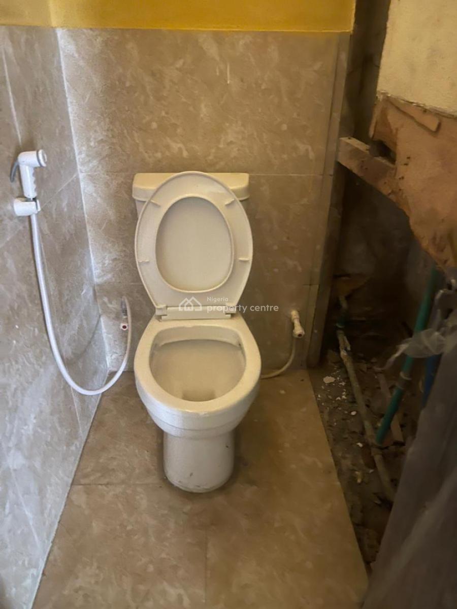 Open Plan Office Space on The 1st and 3rd Floors Measuring 295sqmts  P, Off Obafemi Awolowo Way/allen, Ikeja, Ikeja, Lagos, Office Space for Rent