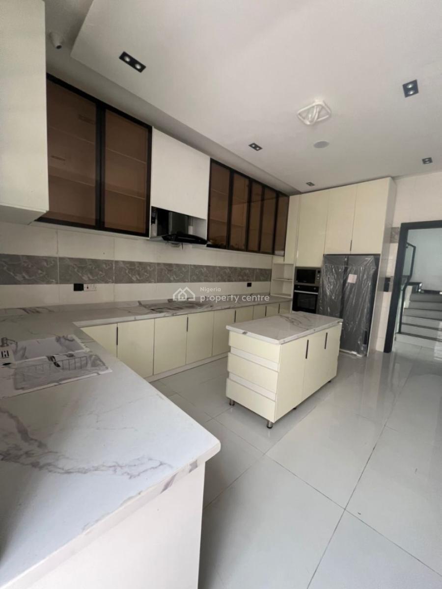 5 Bedroom Fully Detached Duplex with Bq, Orchid Road, Lekki, Lagos, Detached Duplex for Sale