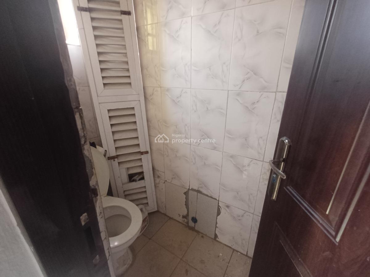 45sqm Office Space (with Partition) on The Third Floor, Wuse 2, Abuja, Office Space for Rent