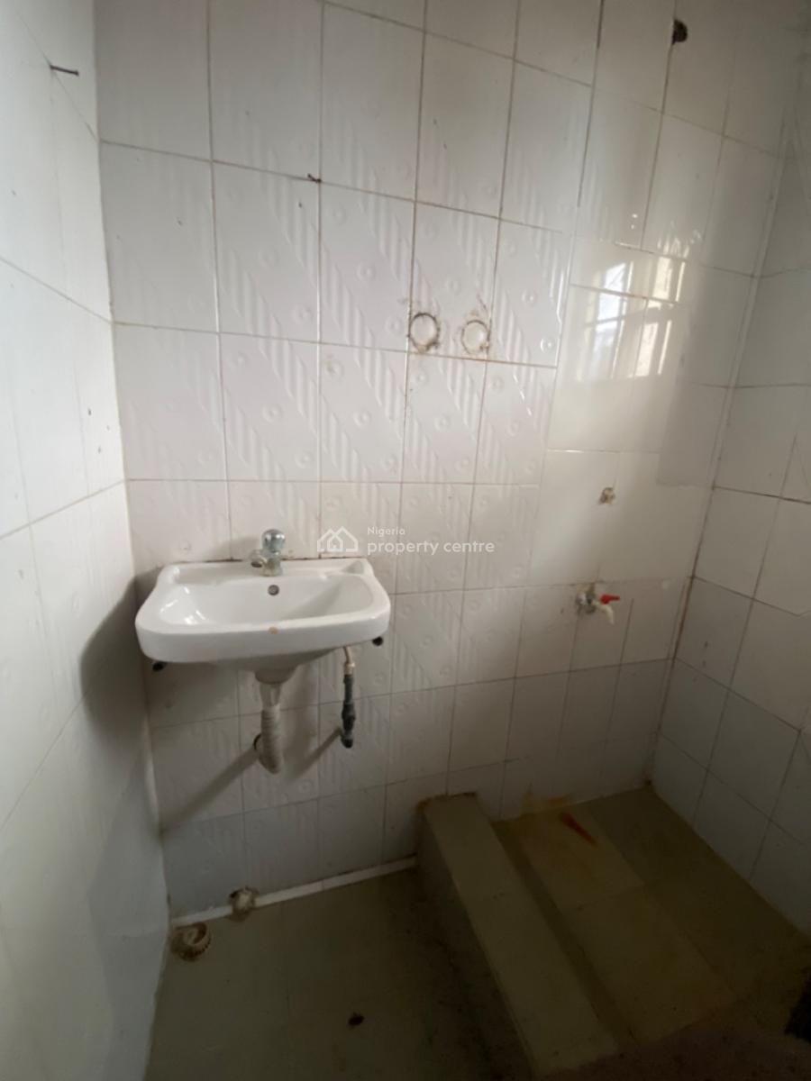 Clean 2 Bedroom Bungalow, Before Market Inside Secured Estate Close to Express, Sangotedo, Ajah, Lagos, Flat / Apartment for Rent