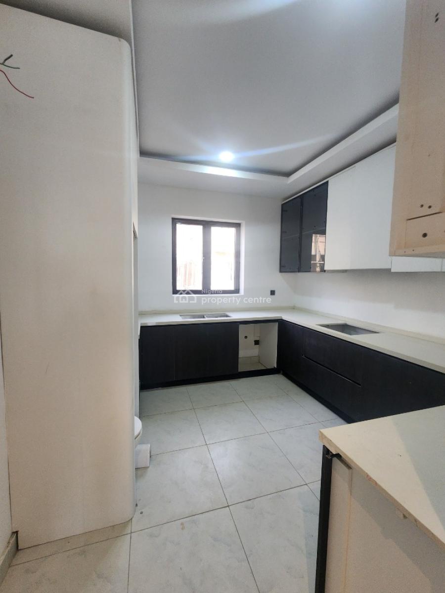 Luxury 4-bedrooms Semi-detached House, Lekki Phase 1, Lekki, Lagos, Semi-detached Duplex for Sale