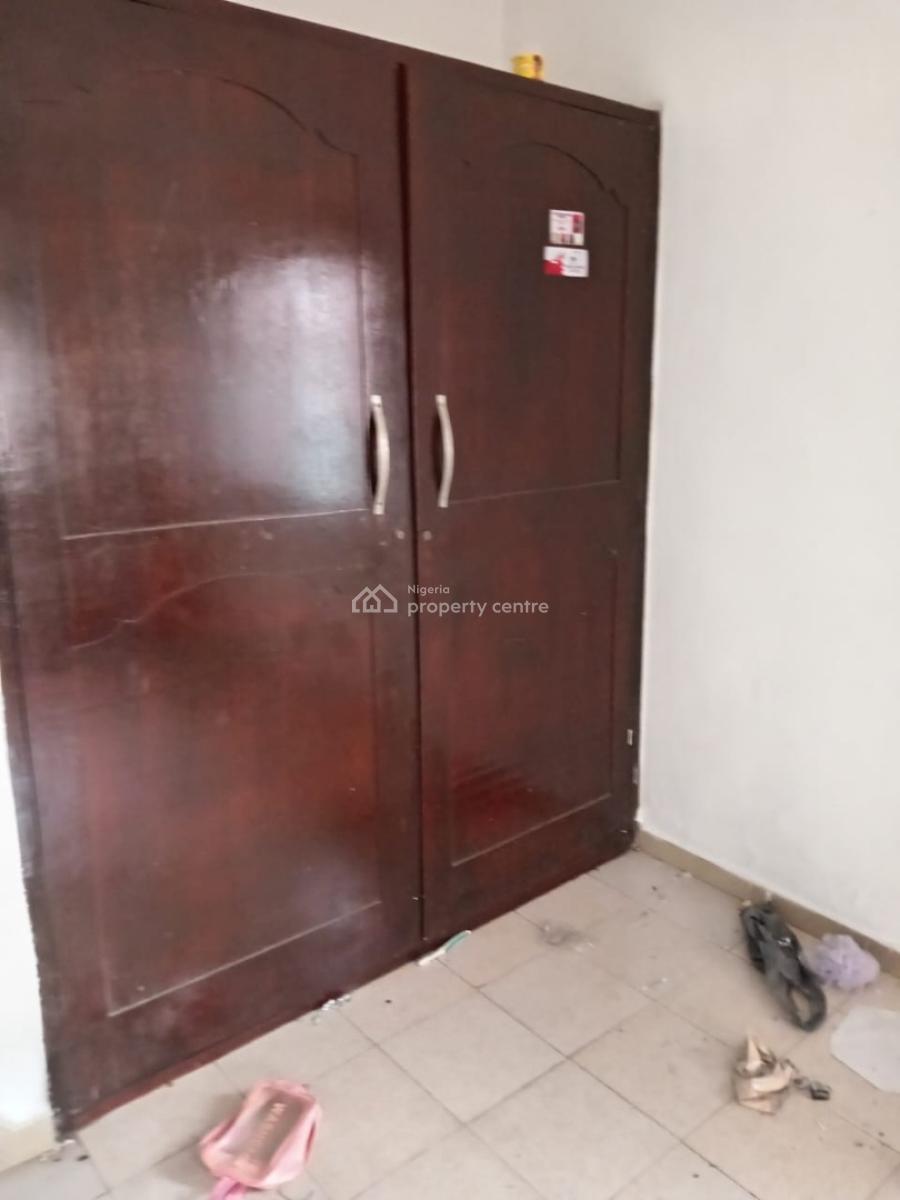 a Clean 3 Bedroom Flat with 3 Toilets / 2 Baths, Ground Floor, Peace Estate, Oregun, Ikeja, Lagos, Flat / Apartment for Rent