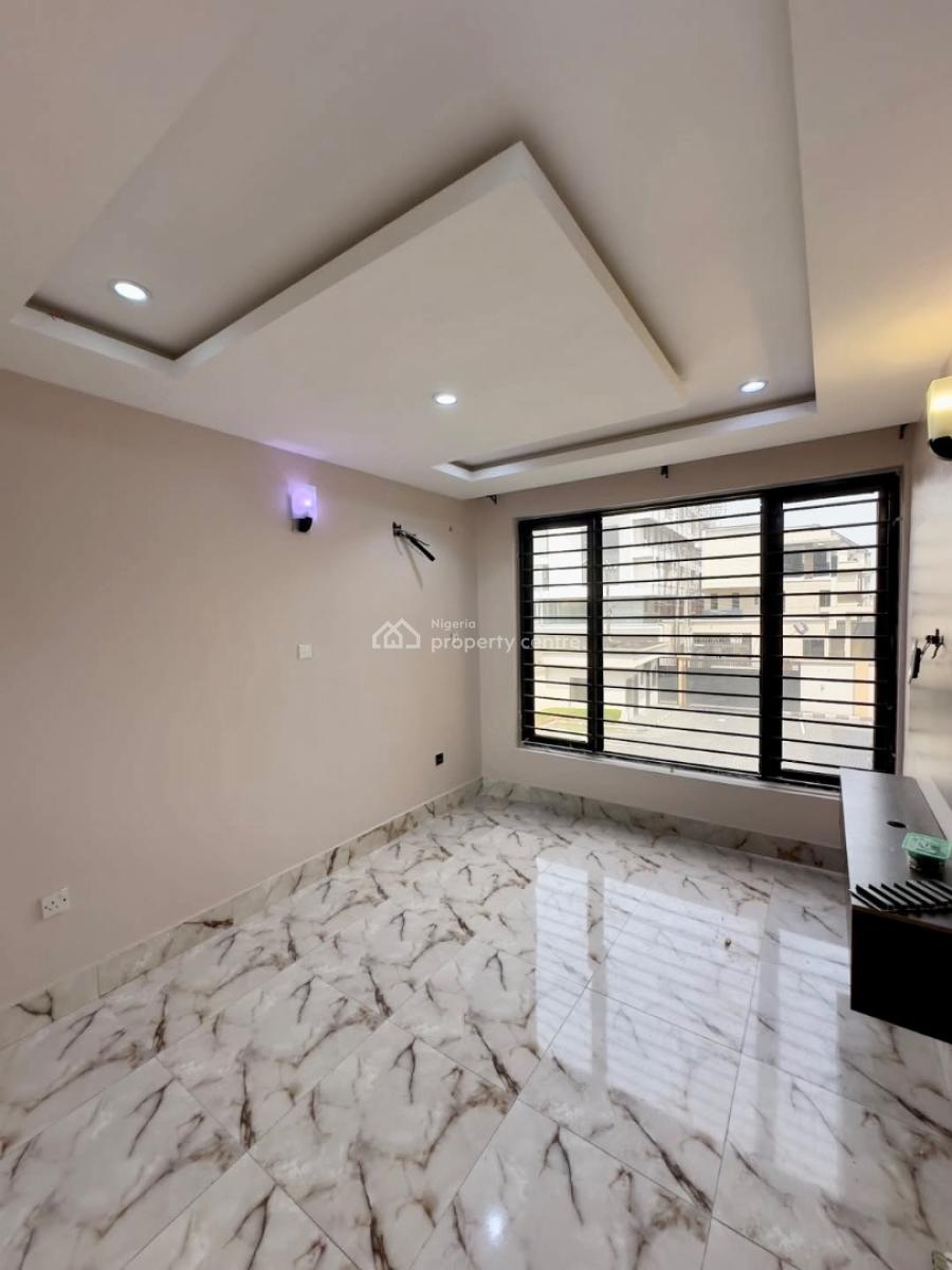 3 Bedroom Apartment, Lekki Phase 1, Lekki, Lagos, Flat / Apartment for Rent