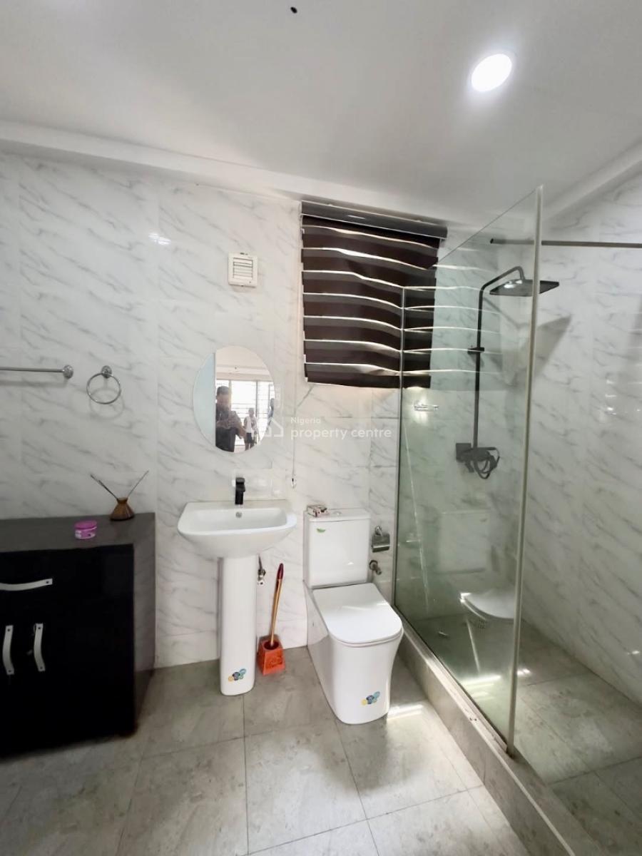 3 Bedroom Apartment, Lekki Phase 1, Lekki, Lagos, Flat / Apartment for Rent
