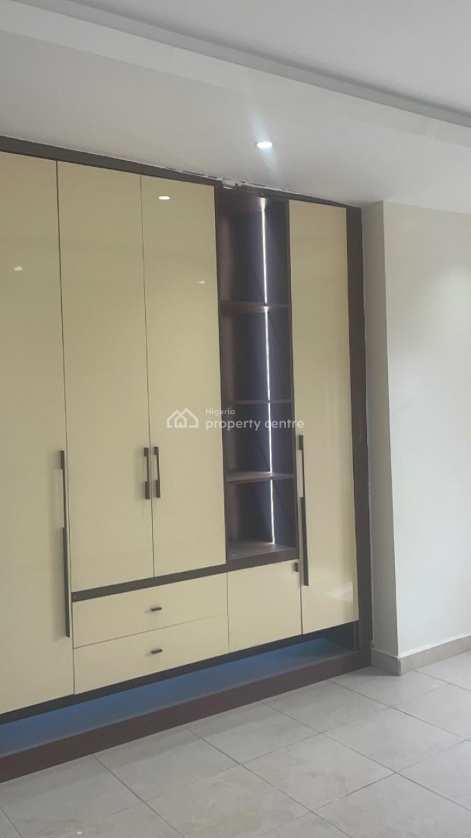 6 Bedroom Fully Detached, in an Estate, Wuye, Abuja, Detached Duplex for Rent