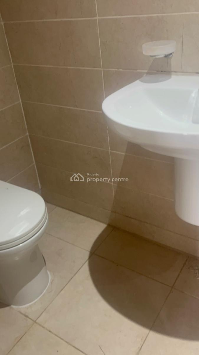 6 Bedroom Fully Detached, in an Estate, Wuye, Abuja, Detached Duplex for Rent