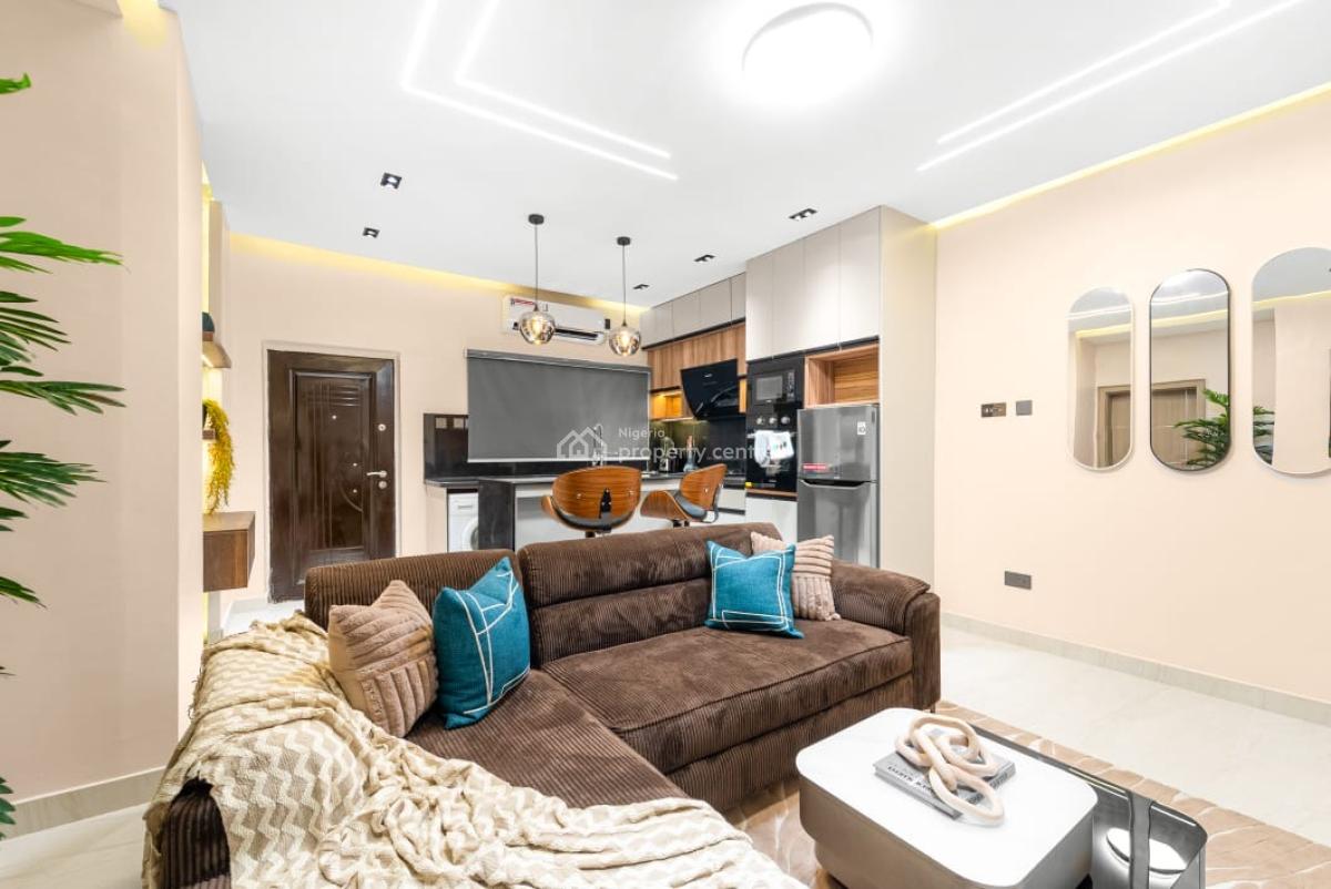 Luxurious 1 Bedroom Apartment with Great Amenities, Rev Ogunbiyi Street, Ikeja Gra, Ikeja, Lagos, Flat / Apartment Short Let