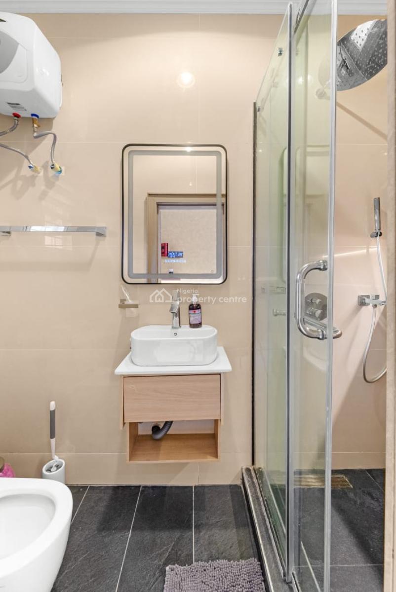 Luxurious 1 Bedroom Apartment with Great Amenities, Rev Ogunbiyi Street, Ikeja Gra, Ikeja, Lagos, Flat / Apartment Short Let