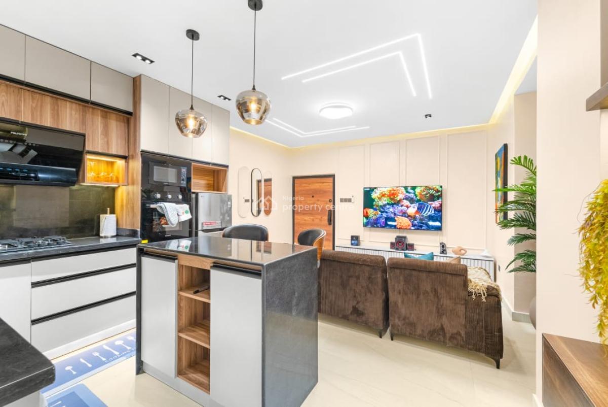 Luxurious 1 Bedroom Apartment with Great Amenities, Rev Ogunbiyi Street, Ikeja Gra, Ikeja, Lagos, Flat / Apartment Short Let