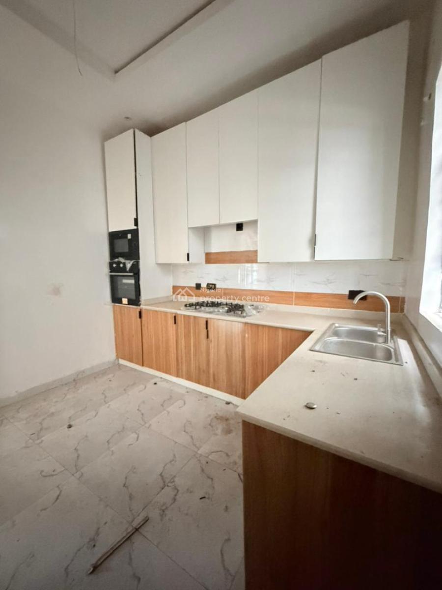 Private Estate Living -- 4 Bedroom Fully Automated, Lekki County, Lagos, Lekki, Lagos, Terraced Duplex for Sale