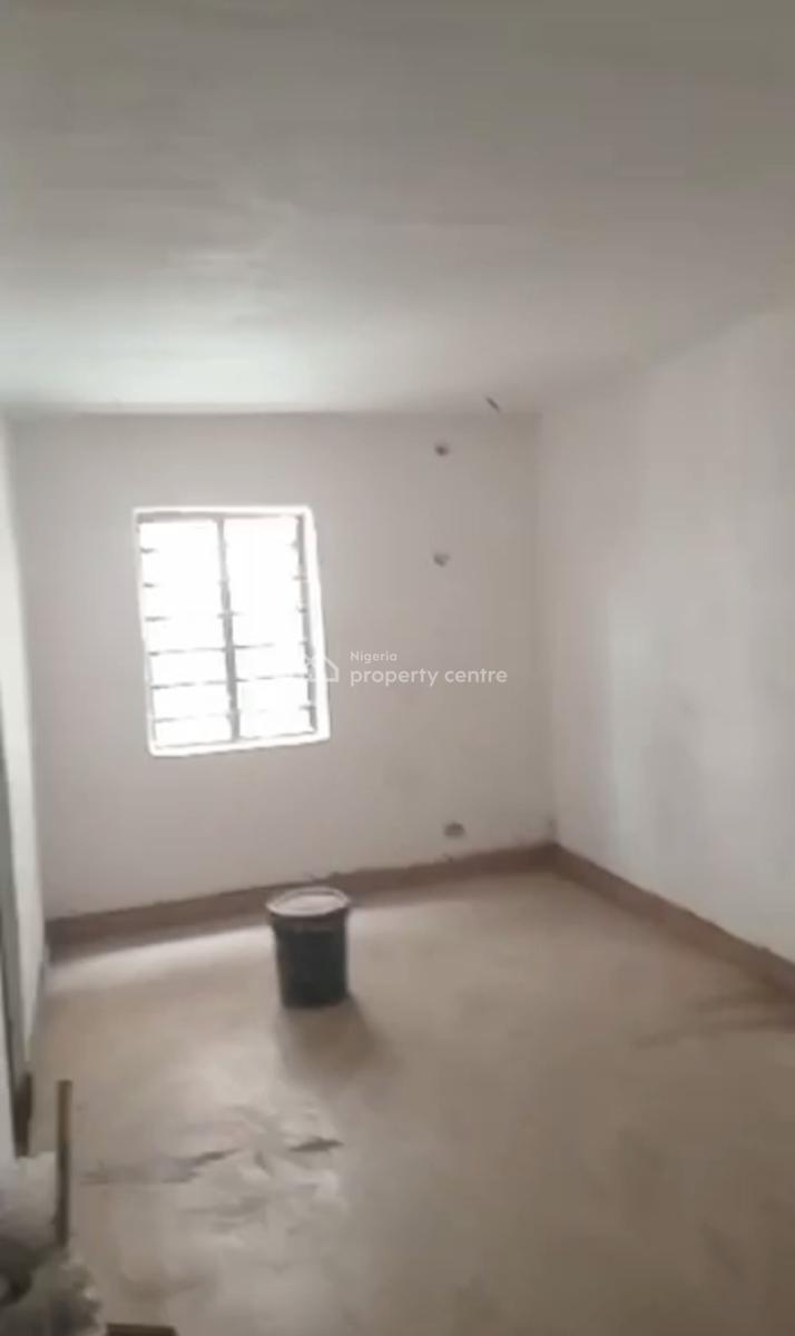 Four Units of Spacious 2 Bedroom Apartment, Off Agbonyin Avenue, Via Adelabu, Surulere, Lagos, Flat / Apartment for Rent