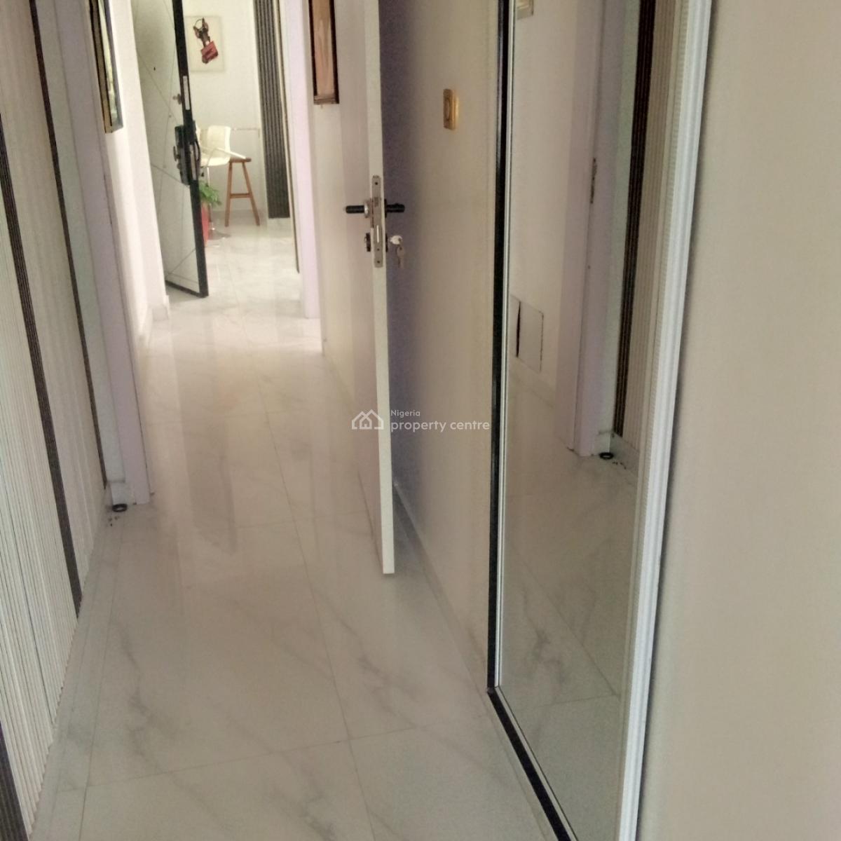 Furnished 3 Bedroom Apartment, Off Freedom Way., Lekki Phase 1, Lekki, Lagos, Flat / Apartment Short Let