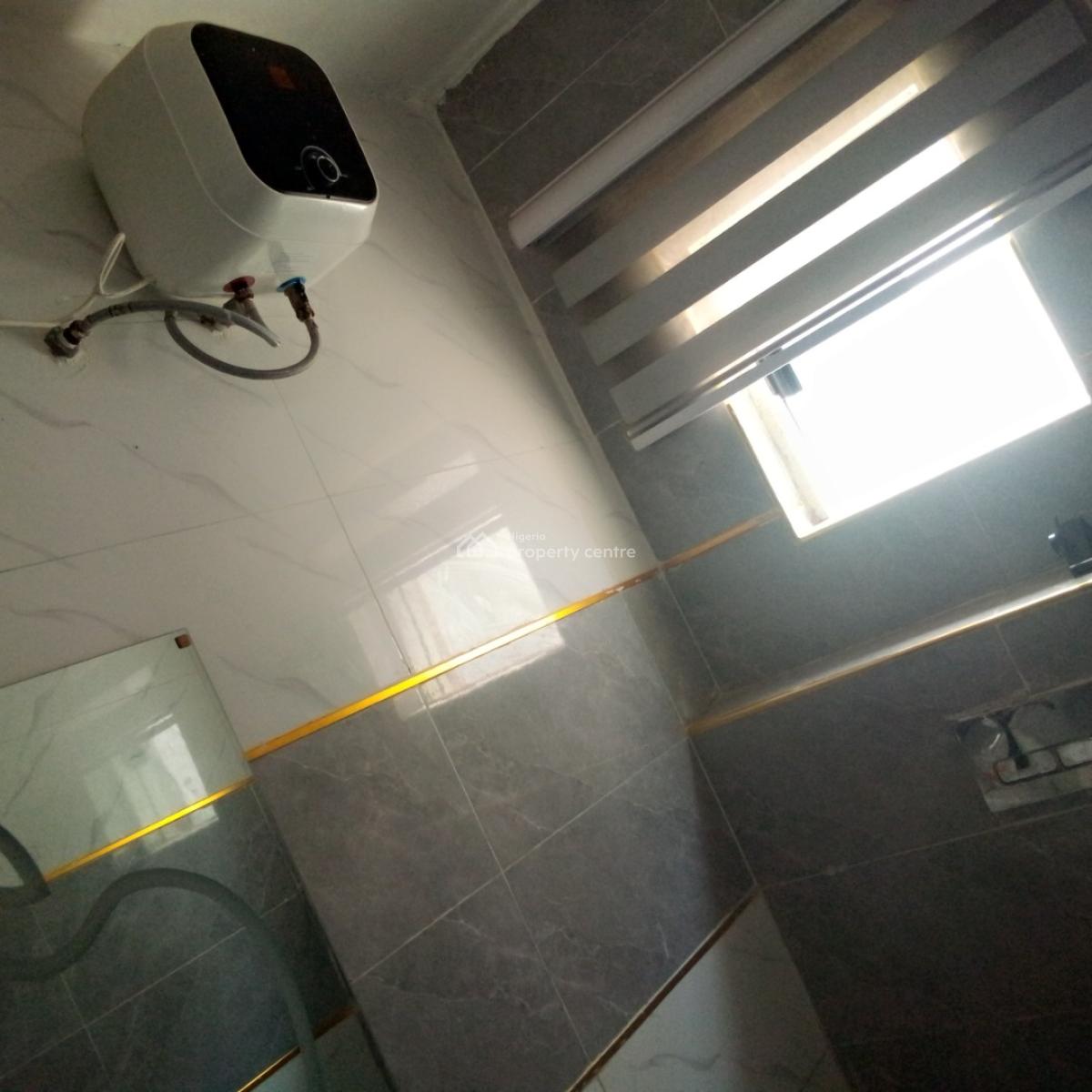 Furnished 3 Bedroom Apartment, Off Freedom Way., Lekki Phase 1, Lekki, Lagos, Flat / Apartment Short Let