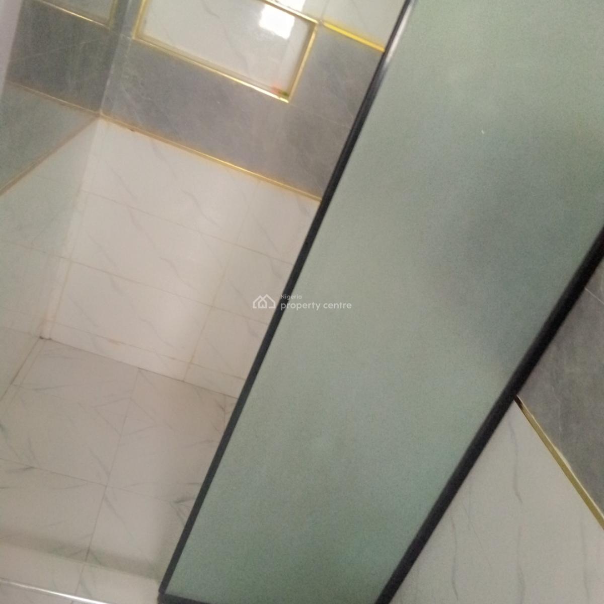 Furnished 3 Bedroom Apartment, Off Freedom Way., Lekki Phase 1, Lekki, Lagos, Flat / Apartment Short Let