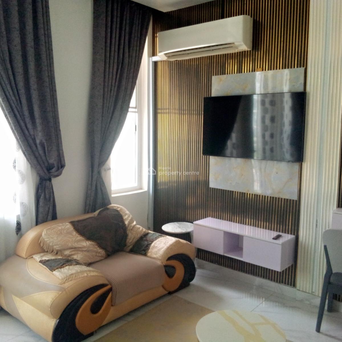 Furnished 3 Bedroom Apartment, Off Freedom Way., Lekki Phase 1, Lekki, Lagos, Flat / Apartment Short Let
