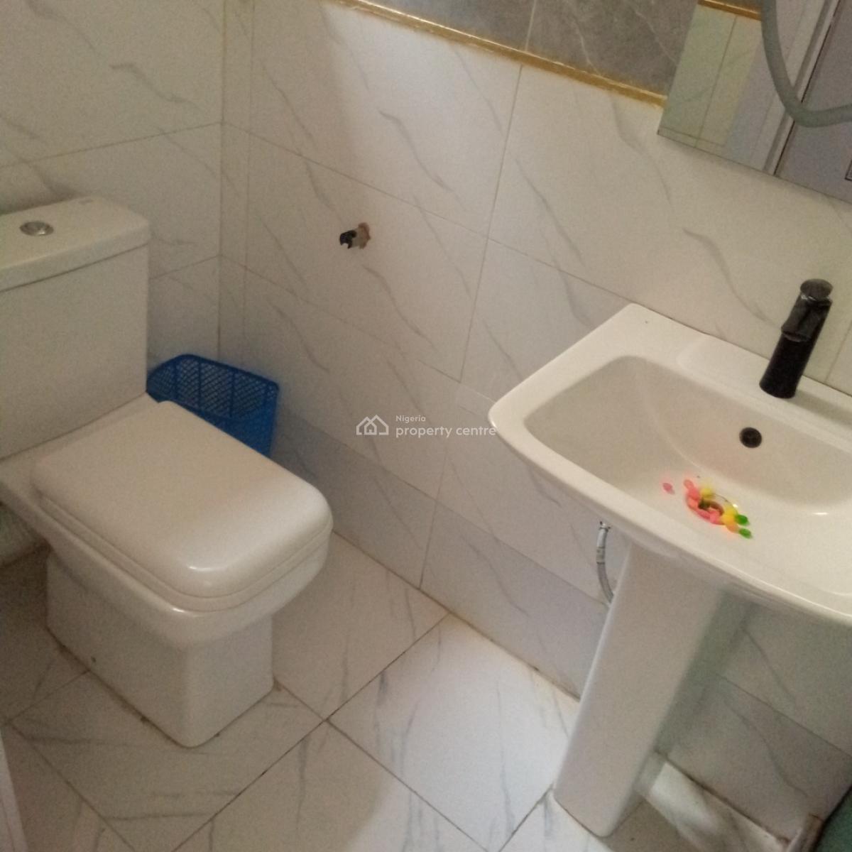 Furnished 3 Bedroom Apartment, Off Freedom Way., Lekki Phase 1, Lekki, Lagos, Flat / Apartment Short Let