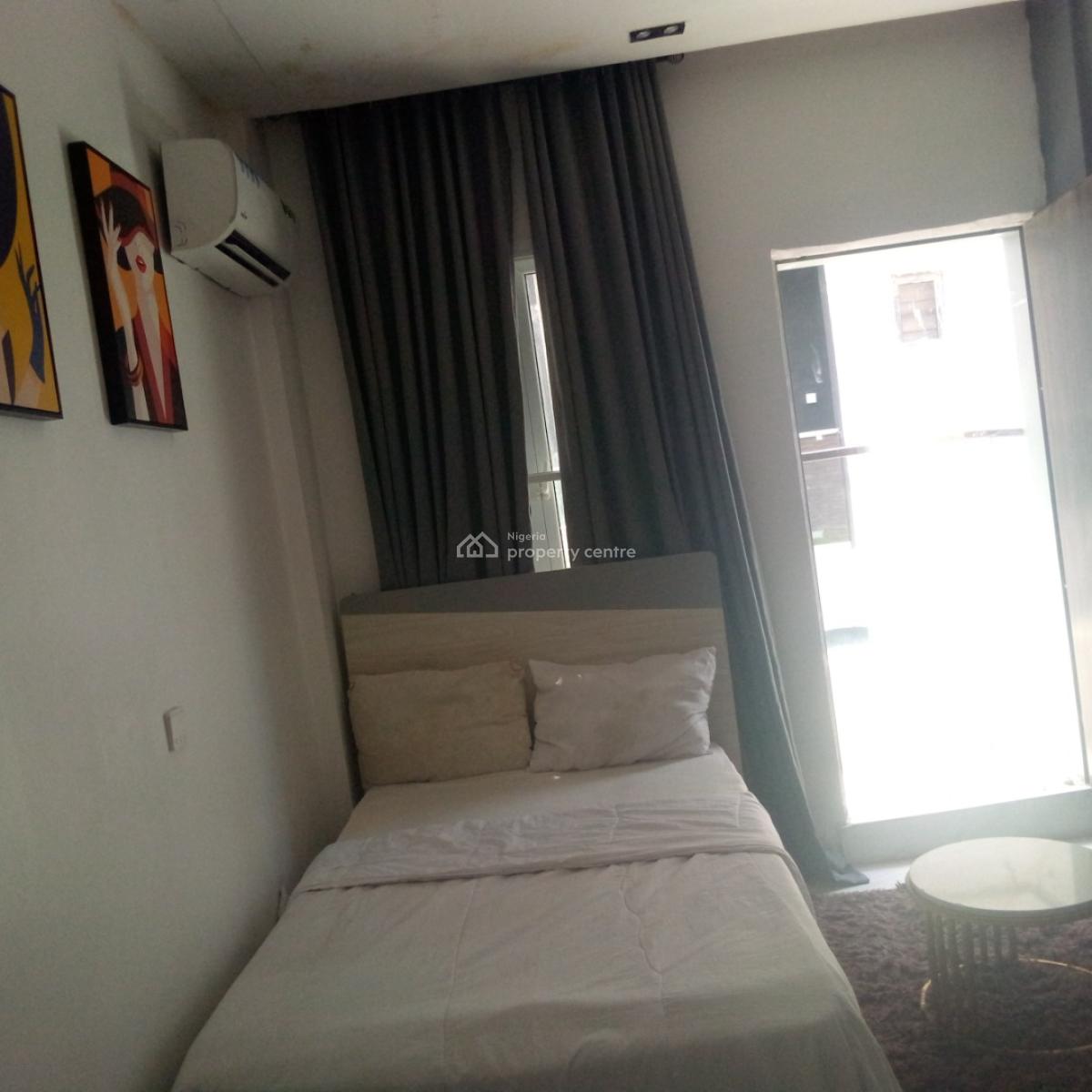 Furnished 3 Bedroom Apartment, Off Freedom Way., Lekki Phase 1, Lekki, Lagos, Flat / Apartment Short Let