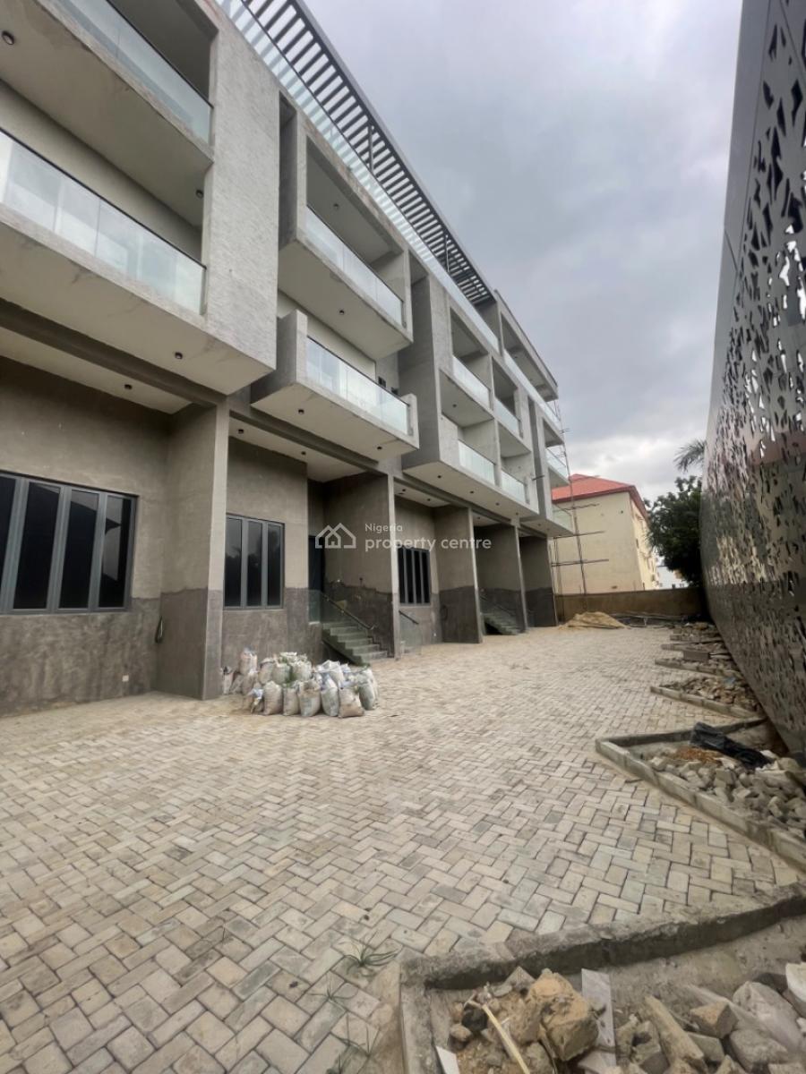 5 Bedroom House with a Pool and Gym, Ogudu Phase 2, Gra, Ogudu, Lagos, Terraced Duplex for Rent