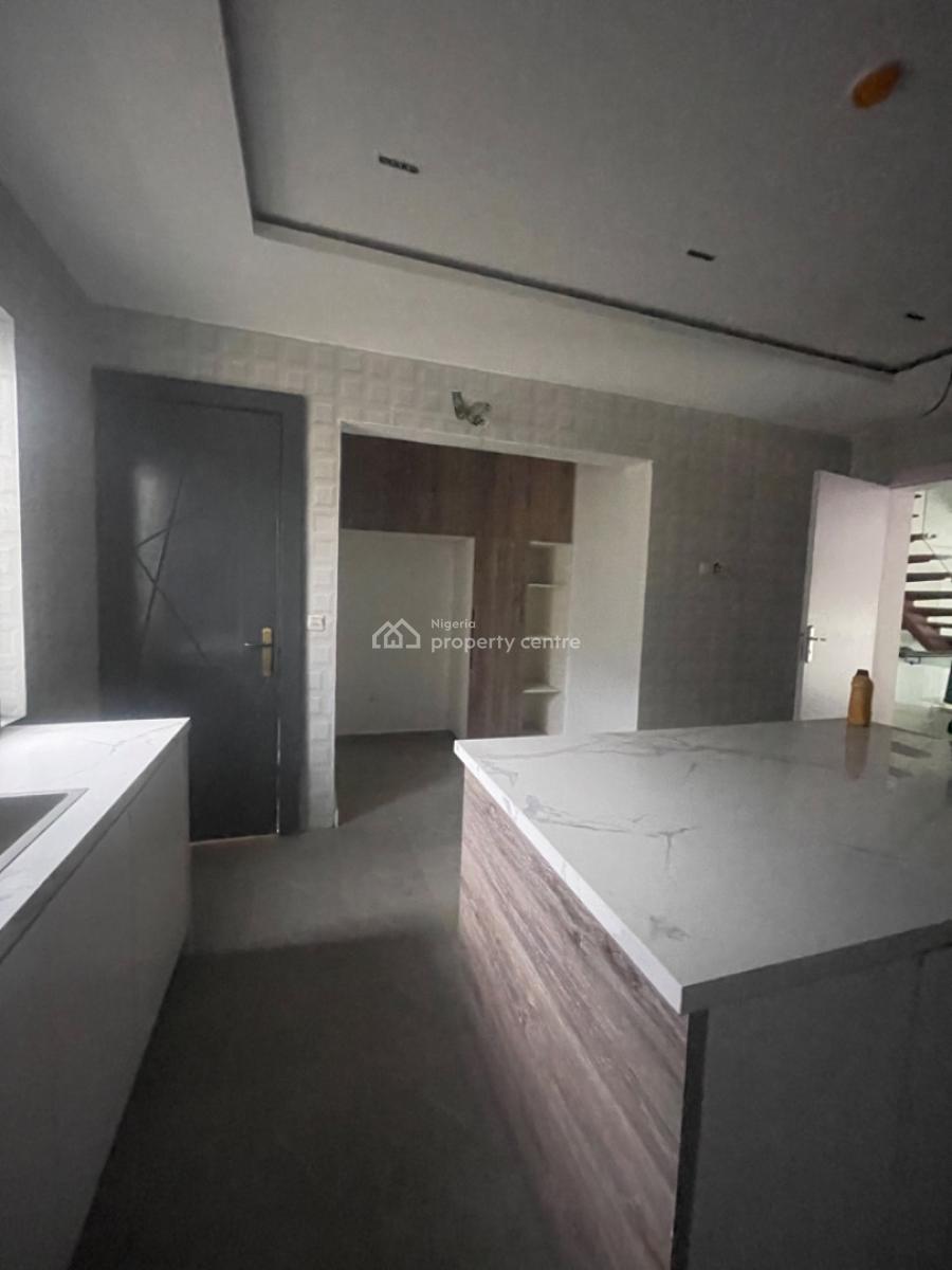 5 Bedroom House with a Pool and Gym, Ogudu Phase 2, Gra, Ogudu, Lagos, Terraced Duplex for Rent