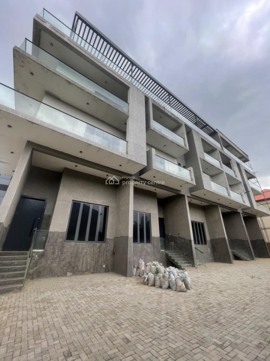 5 Bedroom House with a Pool and Gym, Ogudu Phase 2, Gra, Ogudu, Lagos, Terraced Duplex for Rent