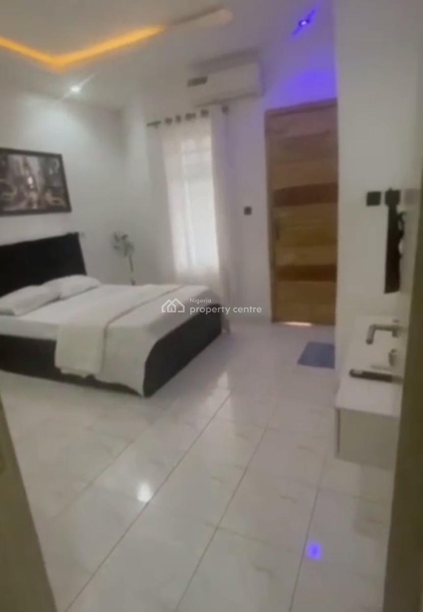 Spacious Standard Furnished 2 Bedroom Apartment, Atunrase Estate, Gbagada, Lagos, Flat / Apartment for Rent