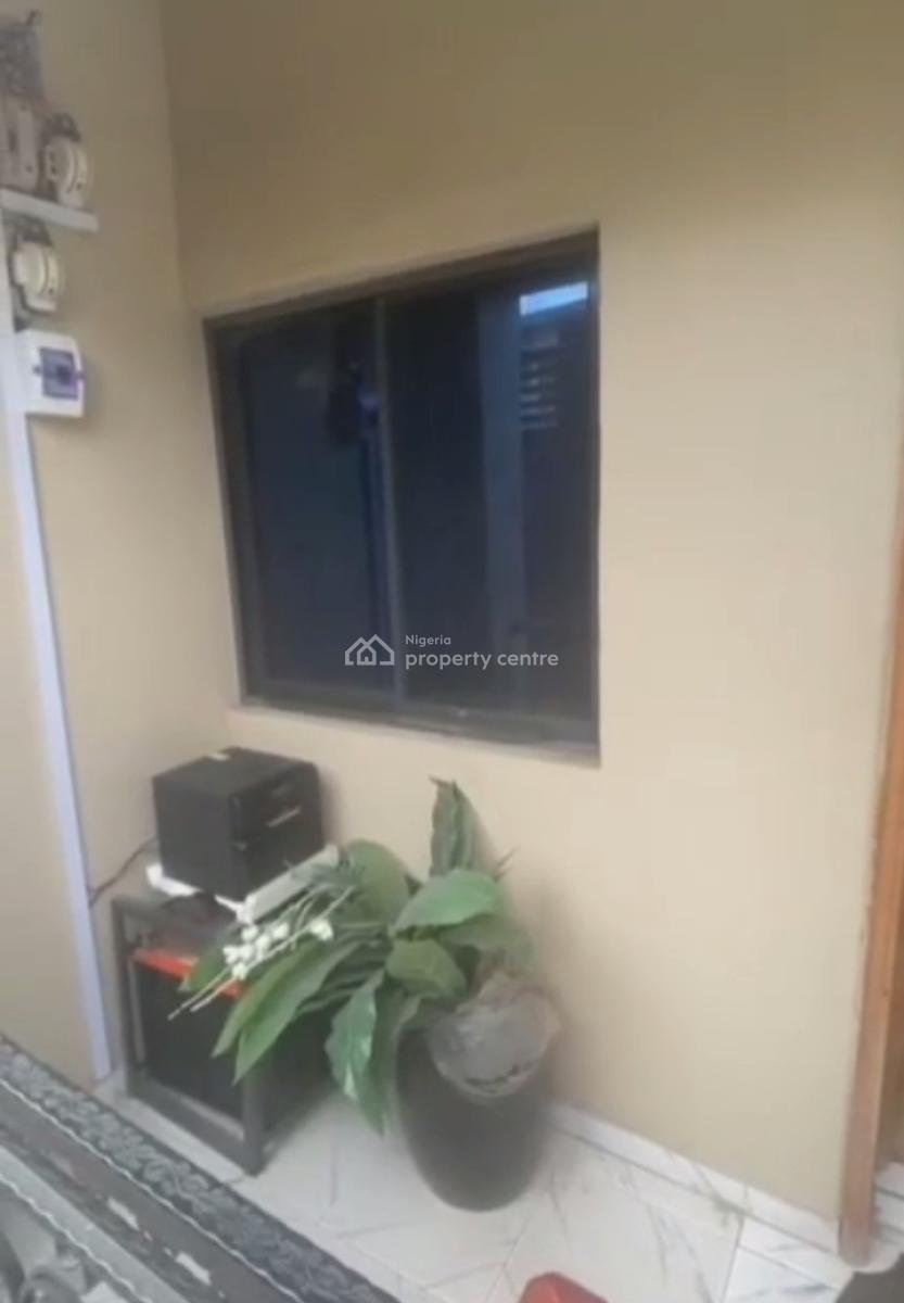 Spacious Standard Furnished 2 Bedroom Apartment, Atunrase Estate, Gbagada, Lagos, Flat / Apartment for Rent