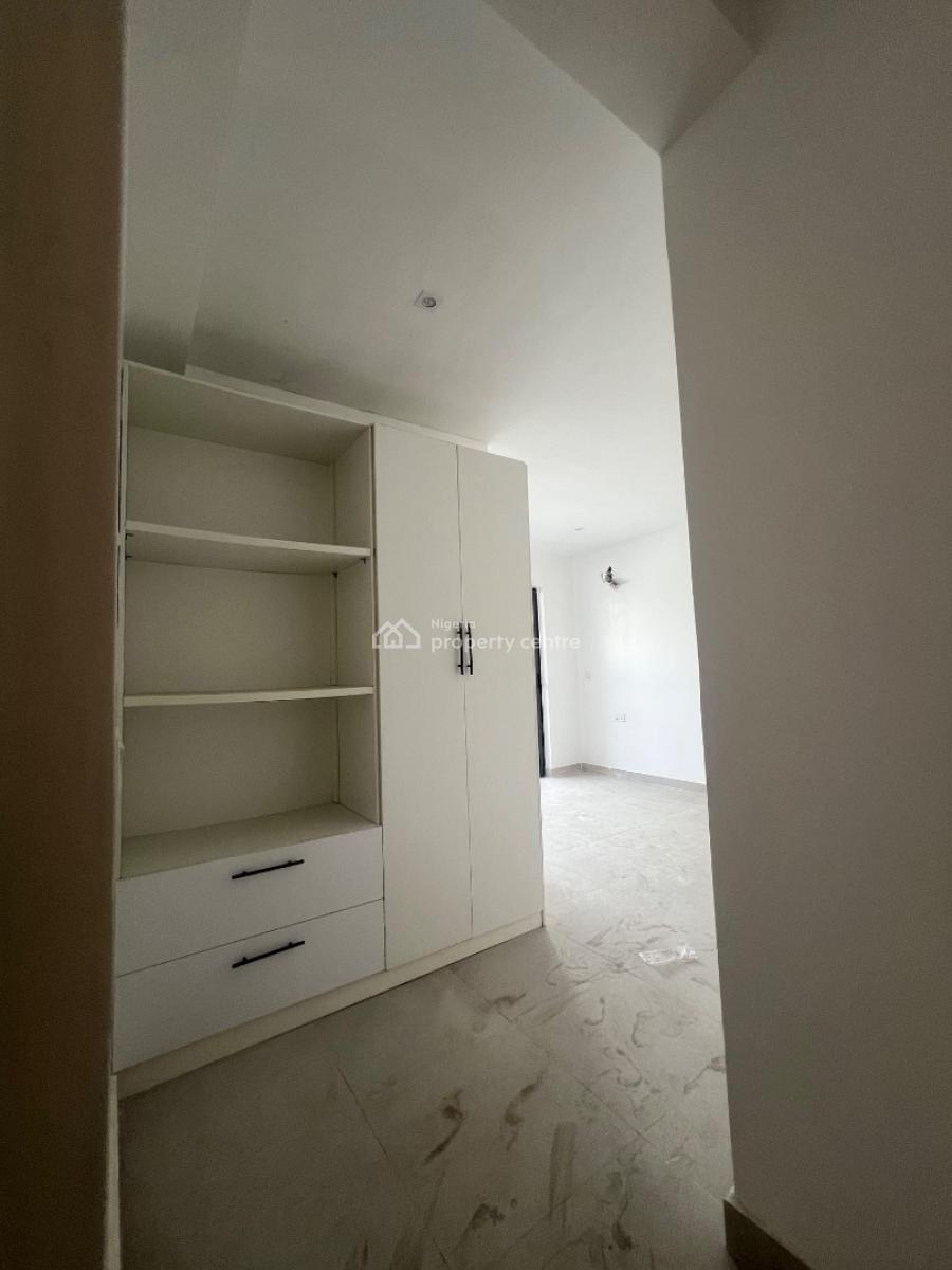 Nicely Built 3 Bedroom Apartment, Ikate, Lekki, Lagos, Flat / Apartment for Rent