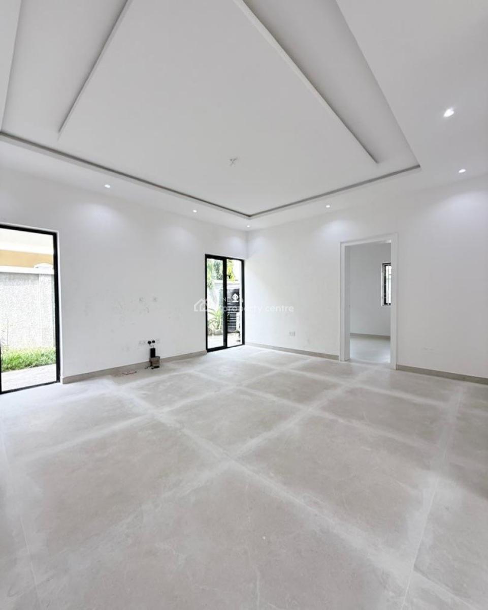 Well Built 4 Bedroom Semidetached Duplex with En-suite Rooms, 4 Bedroom Duplex for Rent, Osapa, Lekki, Lagos, Semi-detached Duplex for Rent