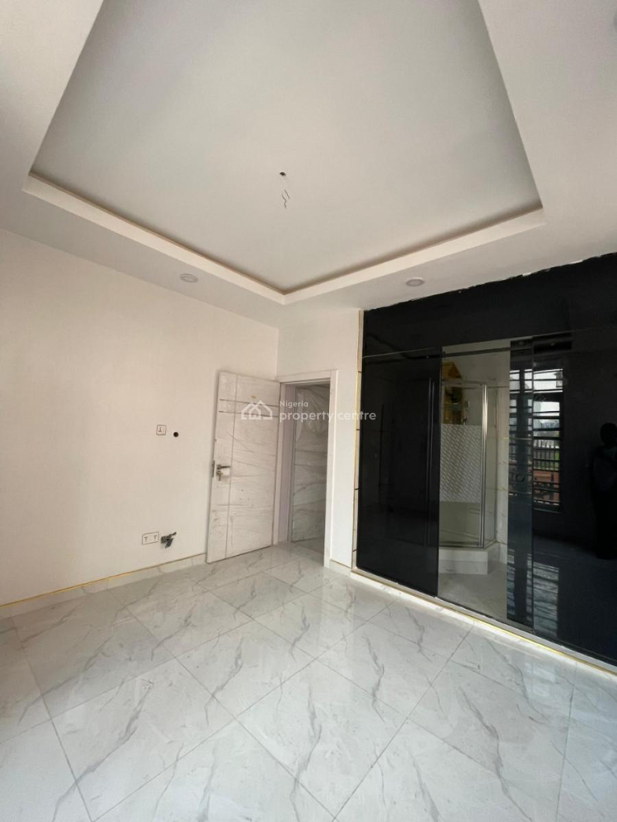 Luxury 6 Bedroom Duplex with Bq and 2 Units of 2 Bedroom Suitable, Elepe Royal Estate, Ikorodu, Lagos, Detached Duplex for Sale