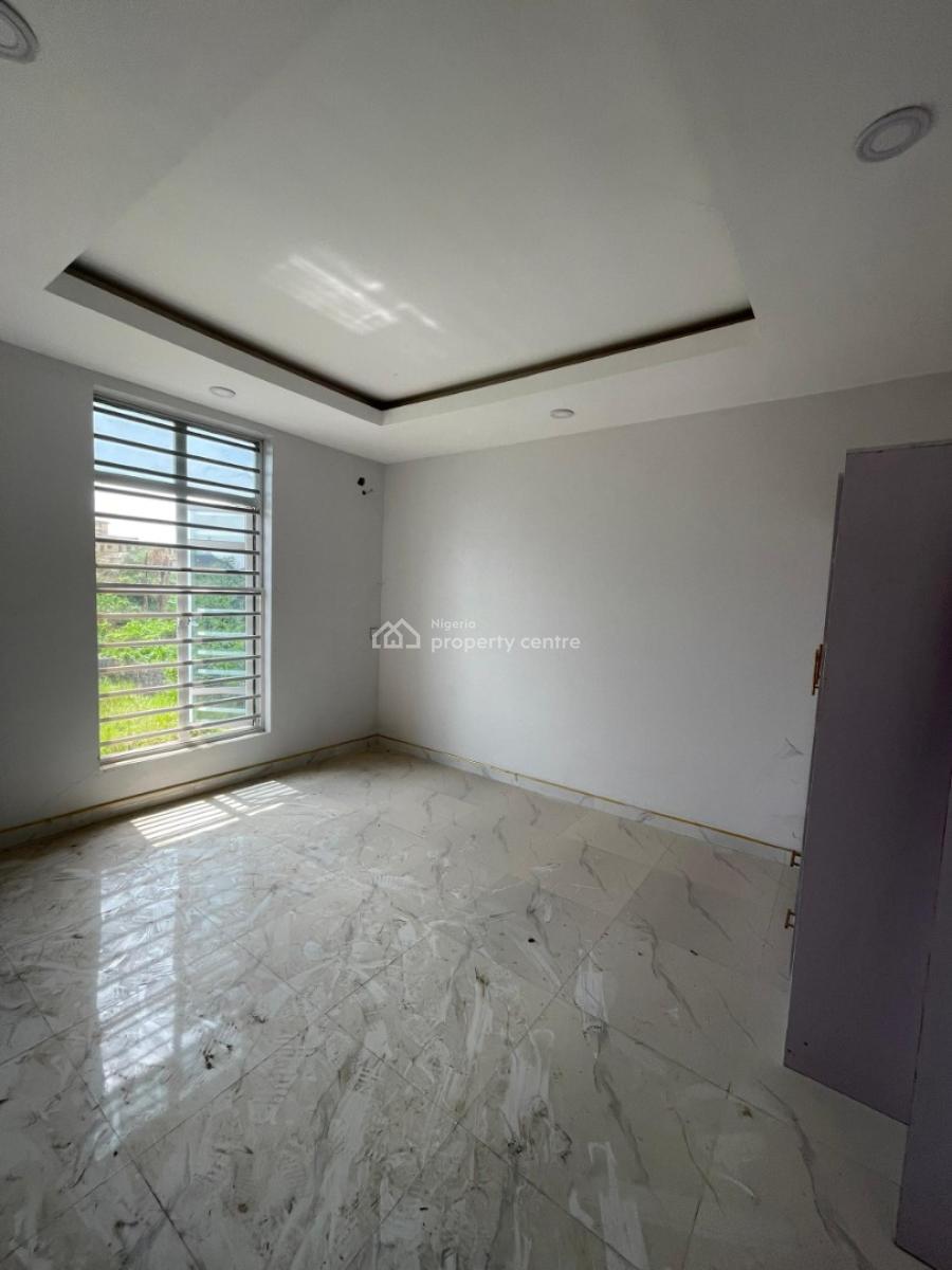 Luxury 6 Bedroom Duplex with Bq and 2 Units of 2 Bedroom Suitable, Elepe Royal Estate, Ikorodu, Lagos, Detached Duplex for Sale