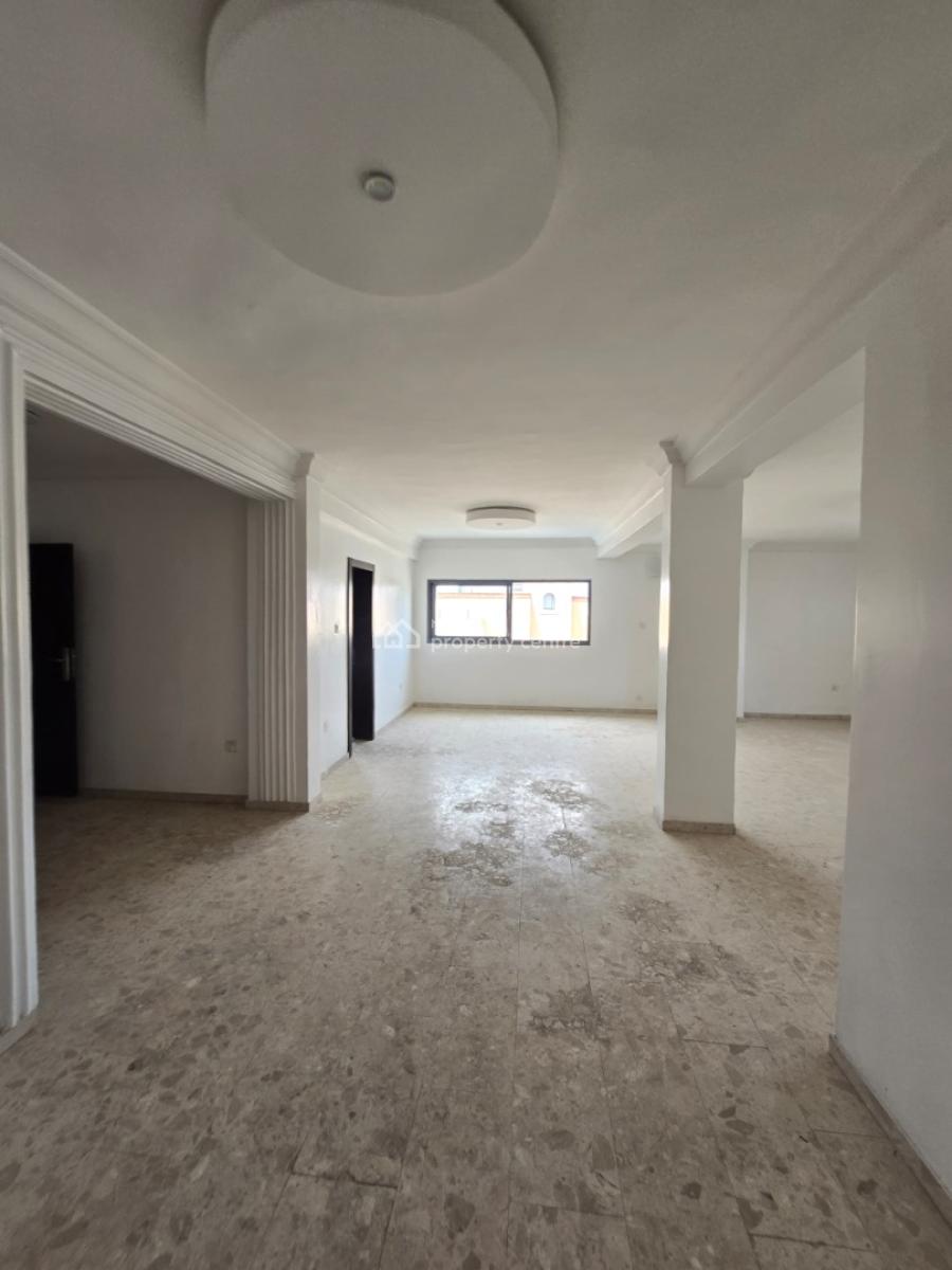 Well Finished Serviced 3 Bedroom Flat with a Room Bq, Old Ikoyi, Ikoyi, Lagos, Flat / Apartment for Sale