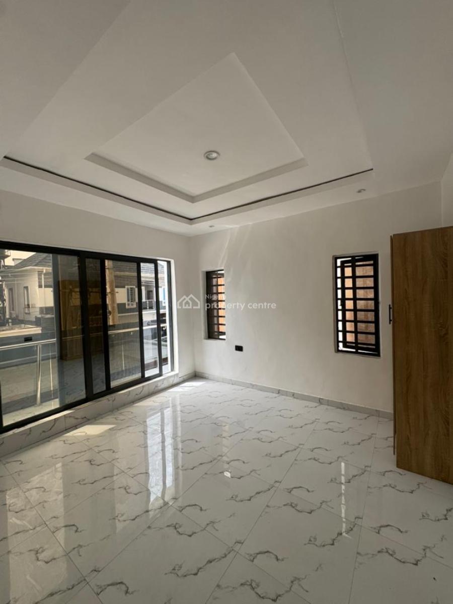 2bedroom Apartment with a Bq, Ologolo, Lekki, Lagos, Flat / Apartment for Rent