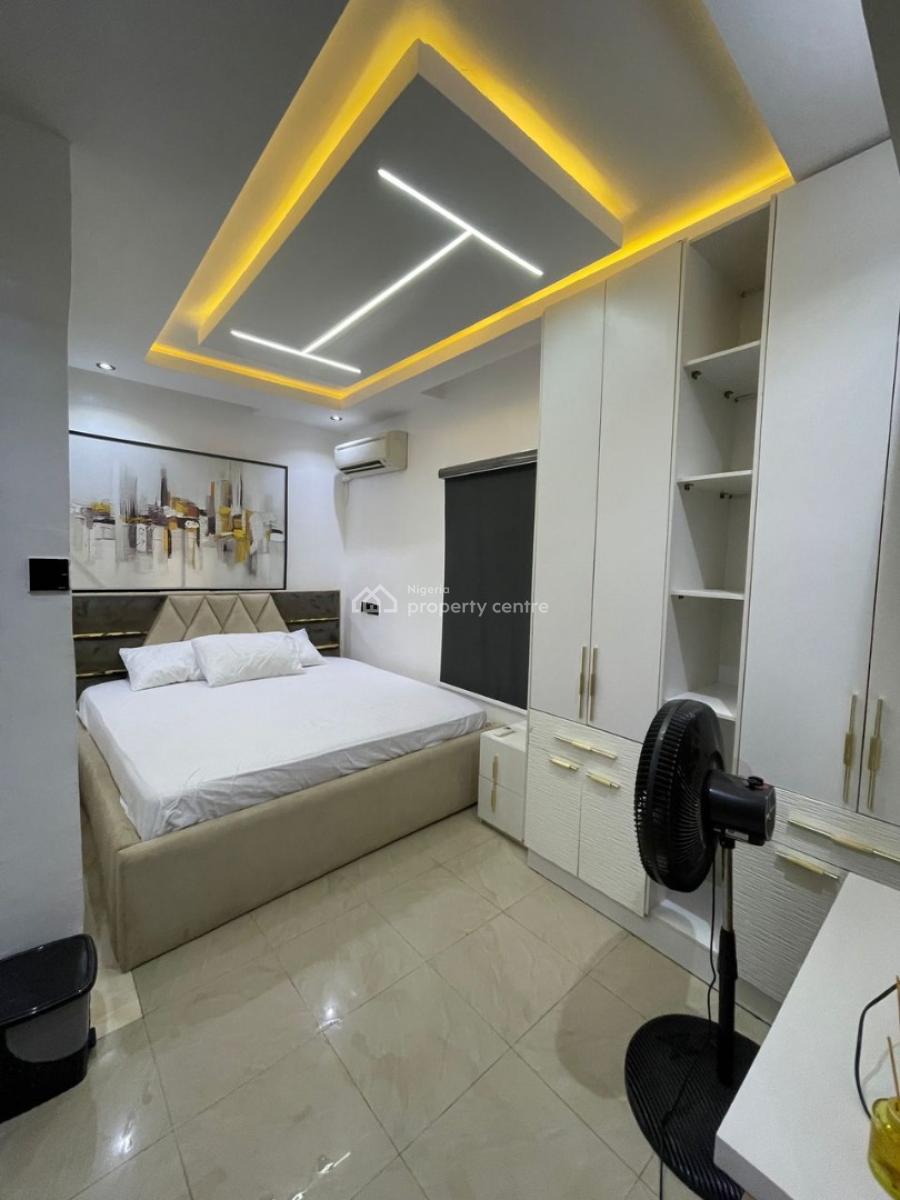 2 Bedrooms Apartment, Allen, Ikeja, Lagos, Flat / Apartment Short Let