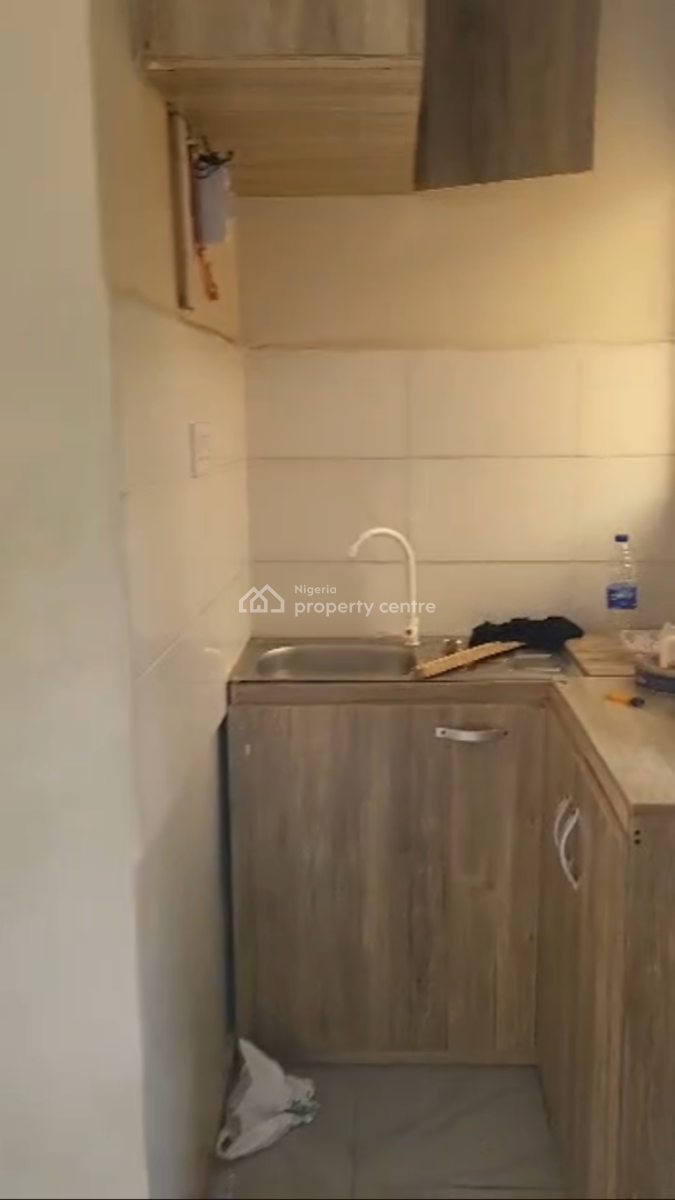 Luxury Self Contain with Excellent Facility, Conservation Road, Lekki, Lagos, Self Contain (single Rooms) for Rent